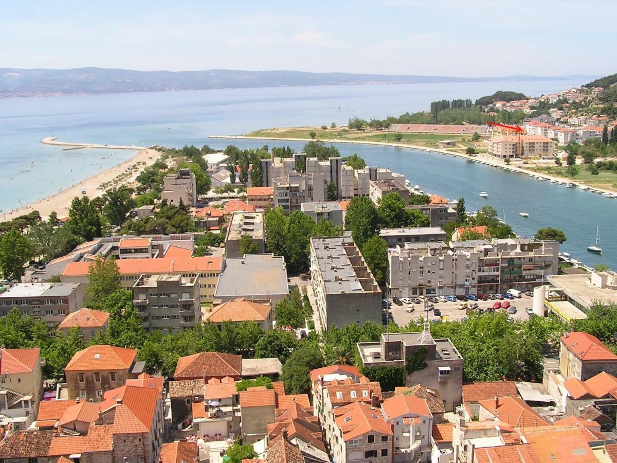 Apartamento Natali Omiš Exterior foto