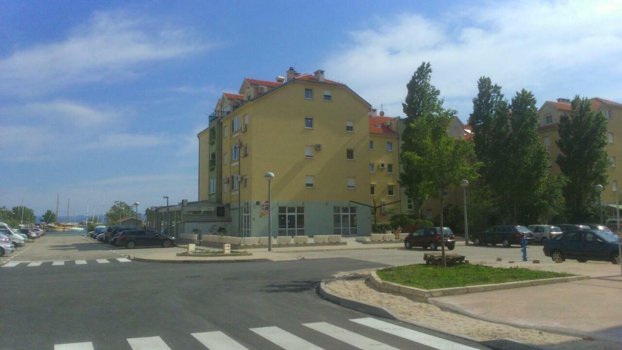 Apartamento Natali Omiš Exterior foto