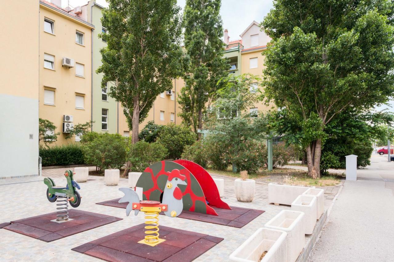 Apartamento Natali Omiš Exterior foto