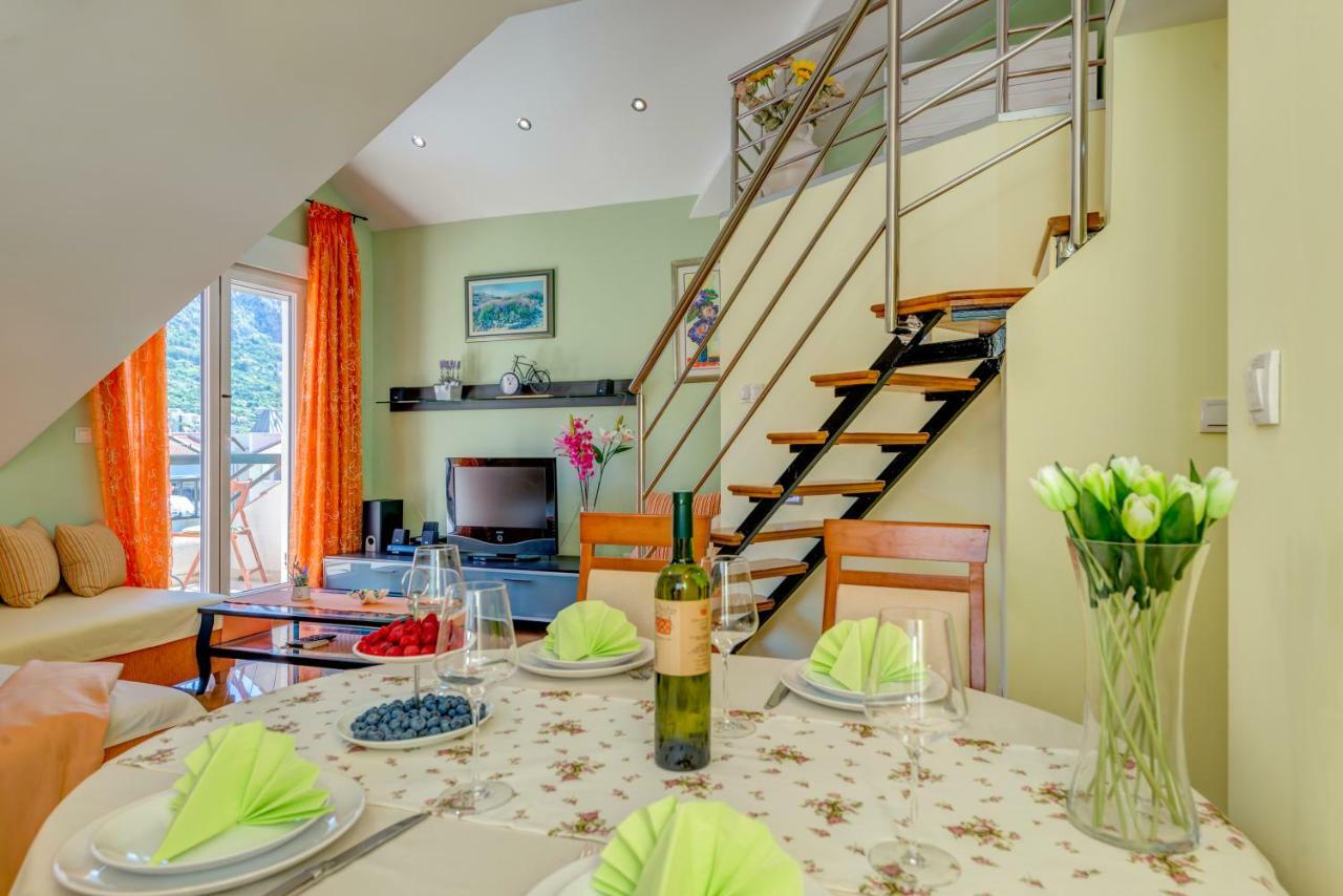 Apartamento Natali Omiš Exterior foto