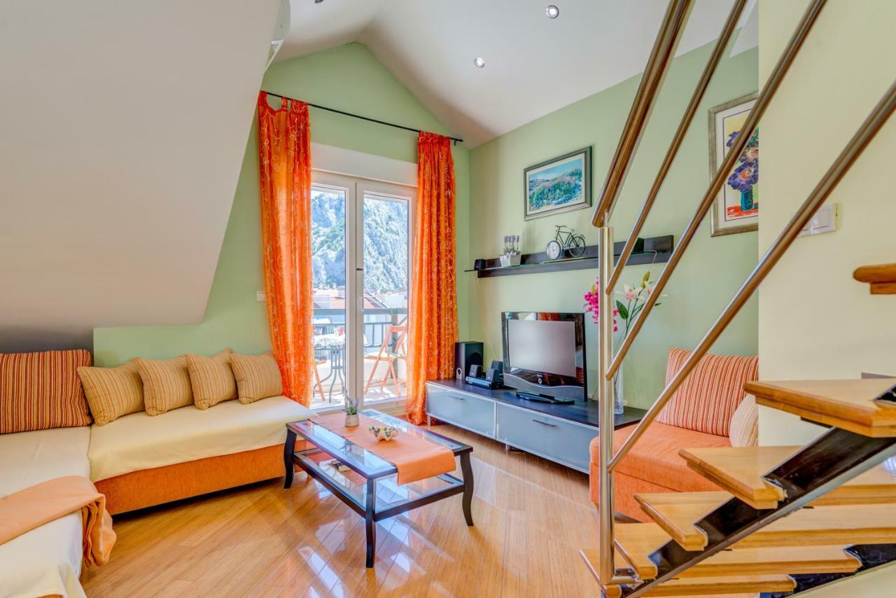 Apartamento Natali Omiš Exterior foto